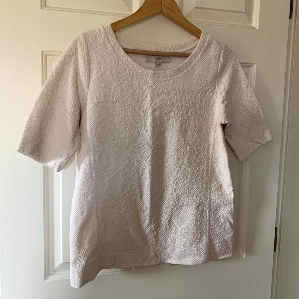 Loft top, sleeves to the elbow